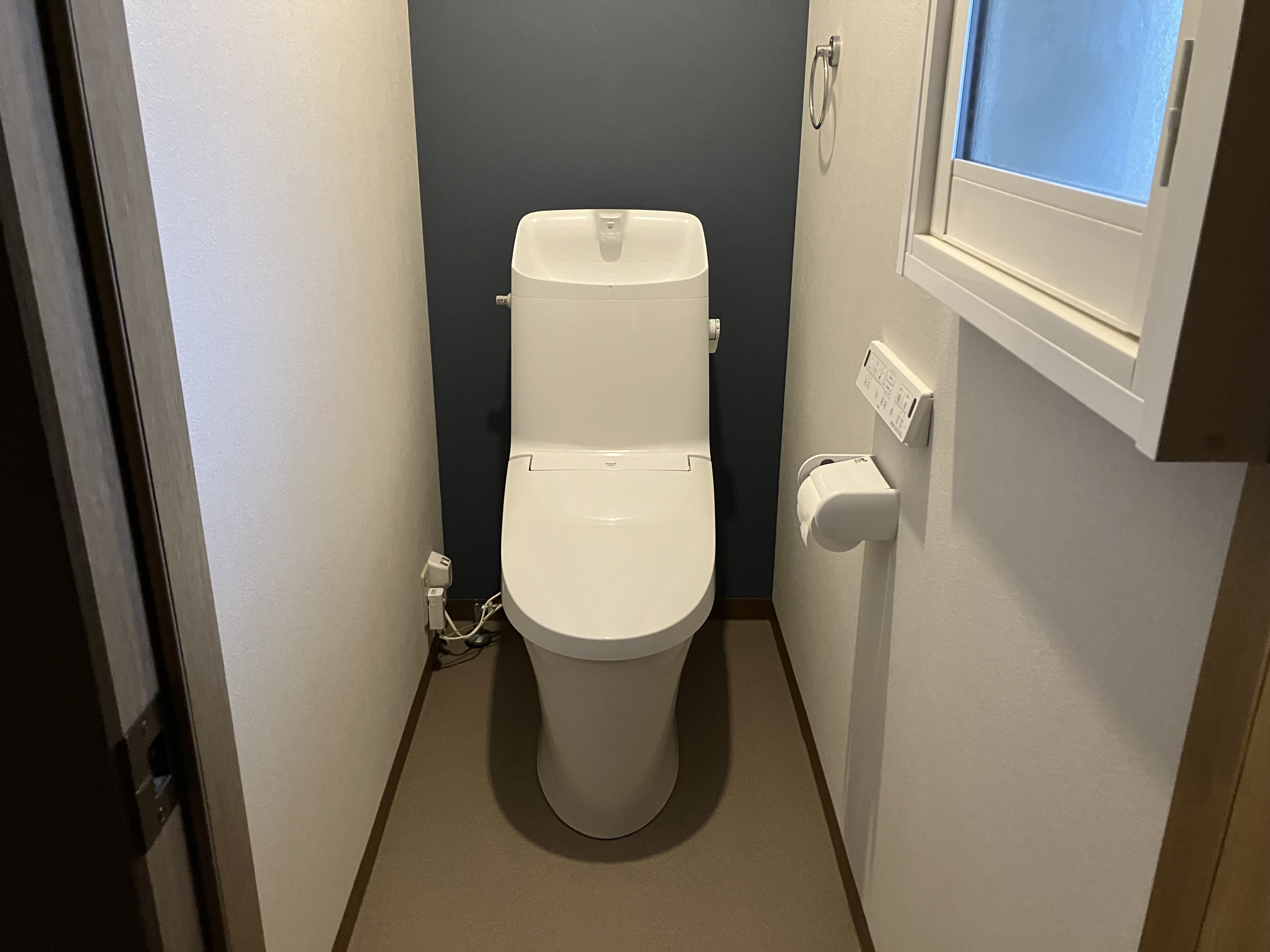 トイレリフォーム LIXILアメージュZA スッキリとお掃除しやすいトイレに! 盛岡市H様邸